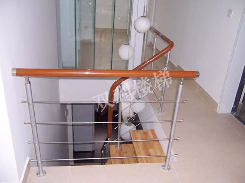 鋼結構樓梯圍欄